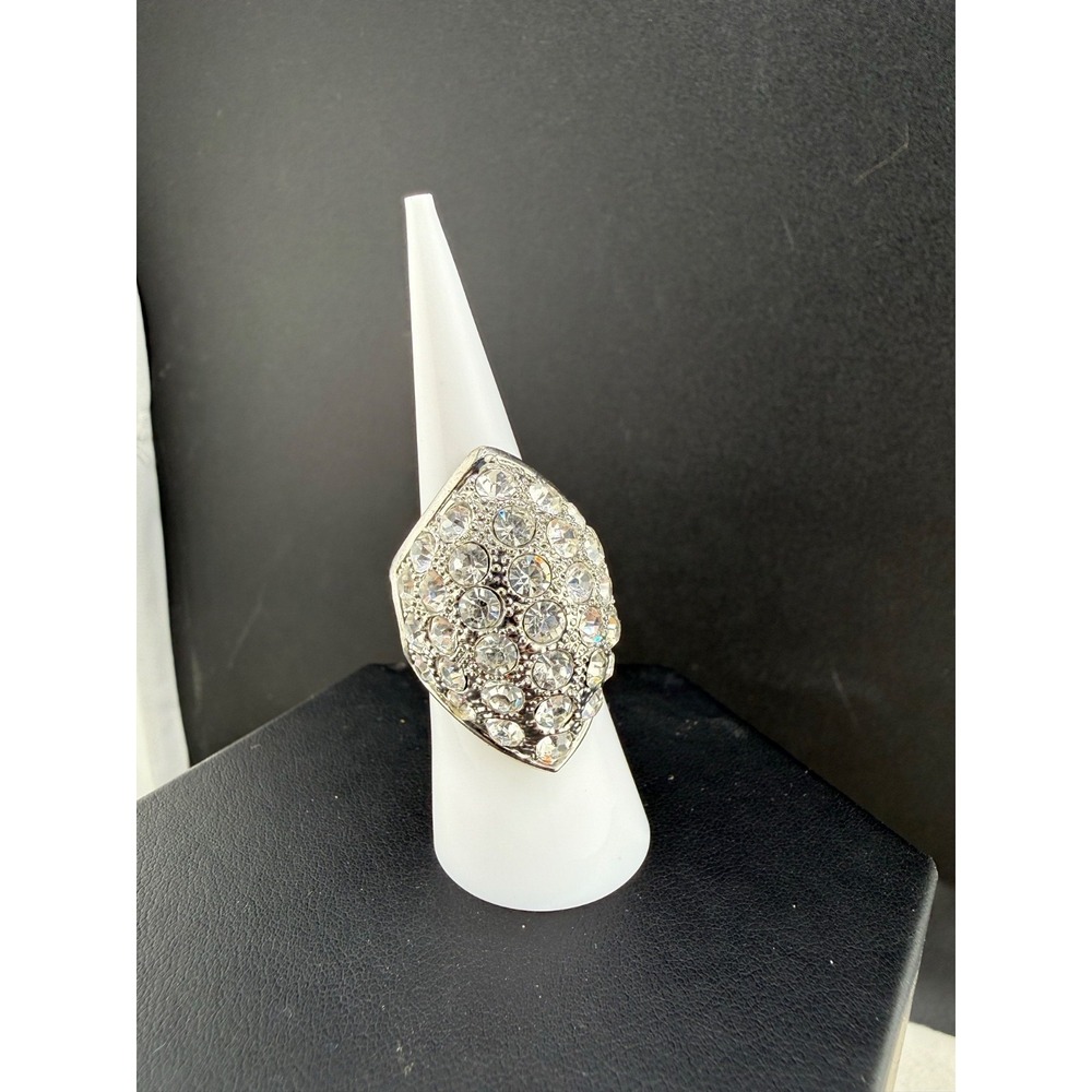 Vintage Rhinestone Cocktail Ring‎ Silver Tone Size 6